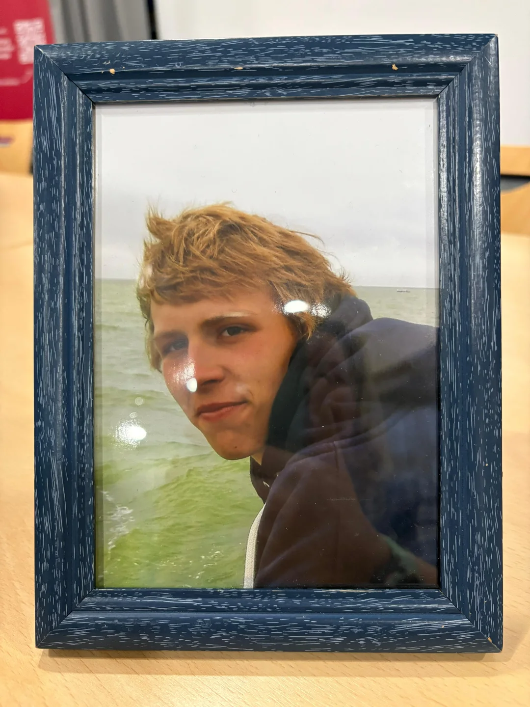 Gerahmtes analoges Bild von Til.