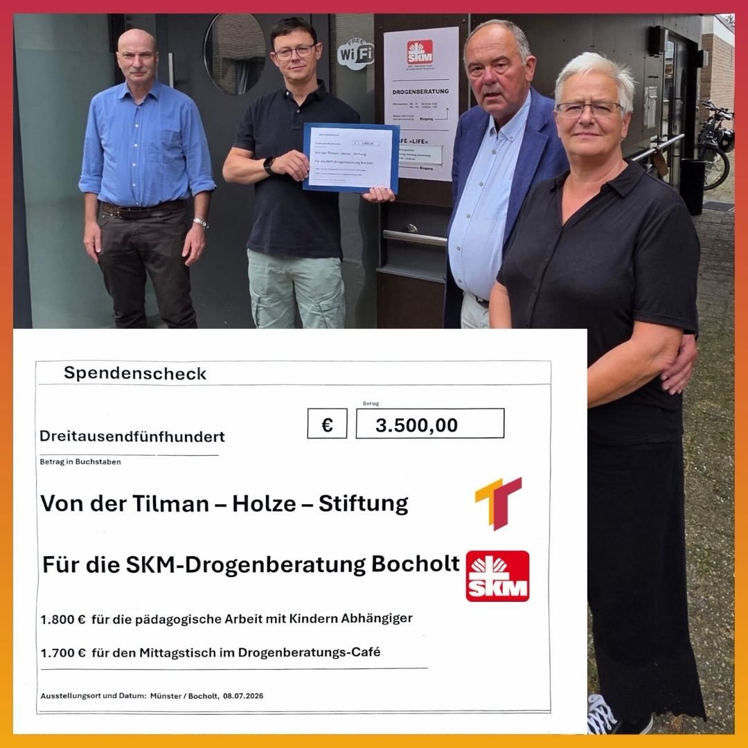 Spendenscheck + Übergabe